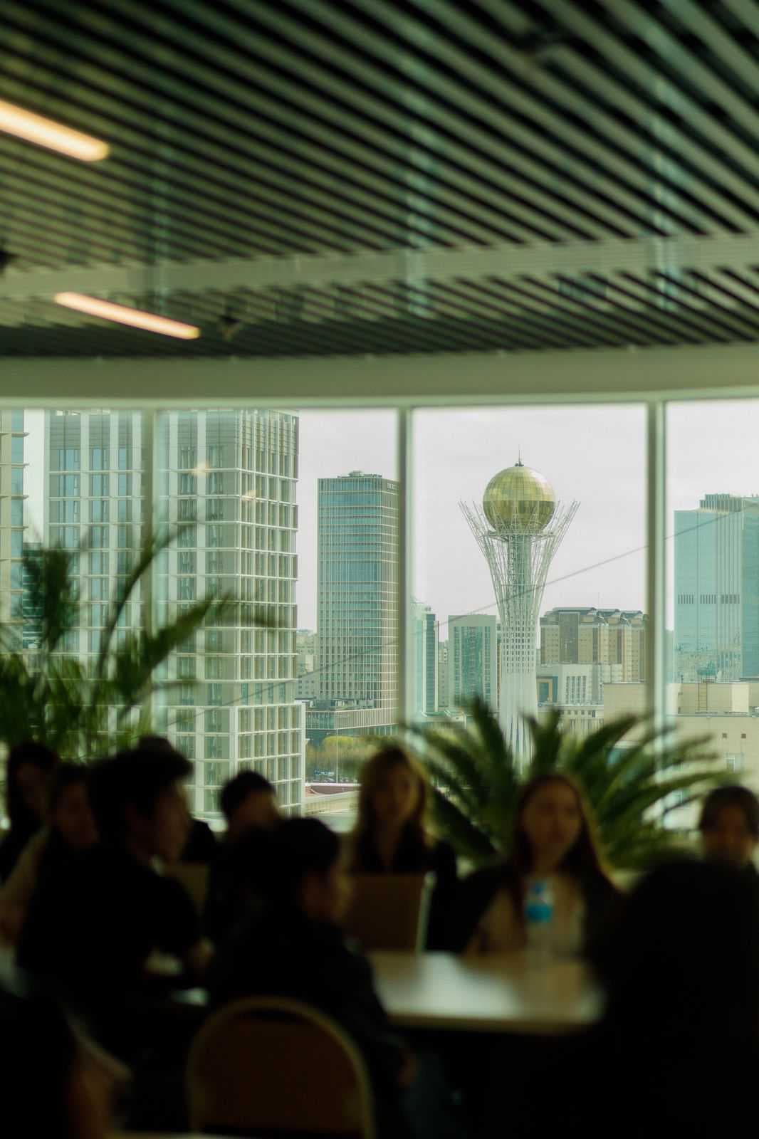 Сможем ли мы договориться с планетой? Главные инсайты лекции Ильяса Каныбека в AIU — 9