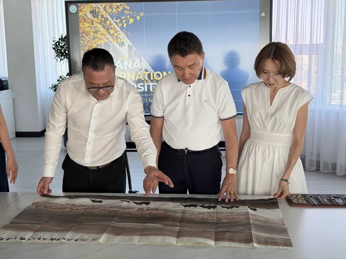 AIU және Қытайдың SPIC мемлекеттік корпорациясы жасыл энергетика саласына мамандар даярлау бойынша келіссөз жүргізді — 3