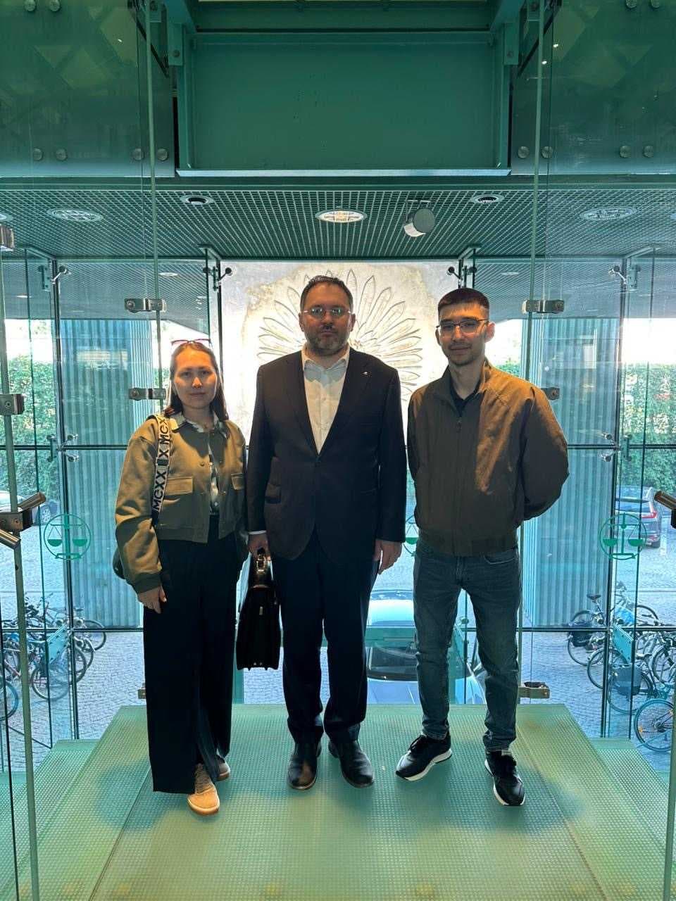 Докторанты Высшей школы права AIU проходят научную стажировку в Варшавском университете — 2