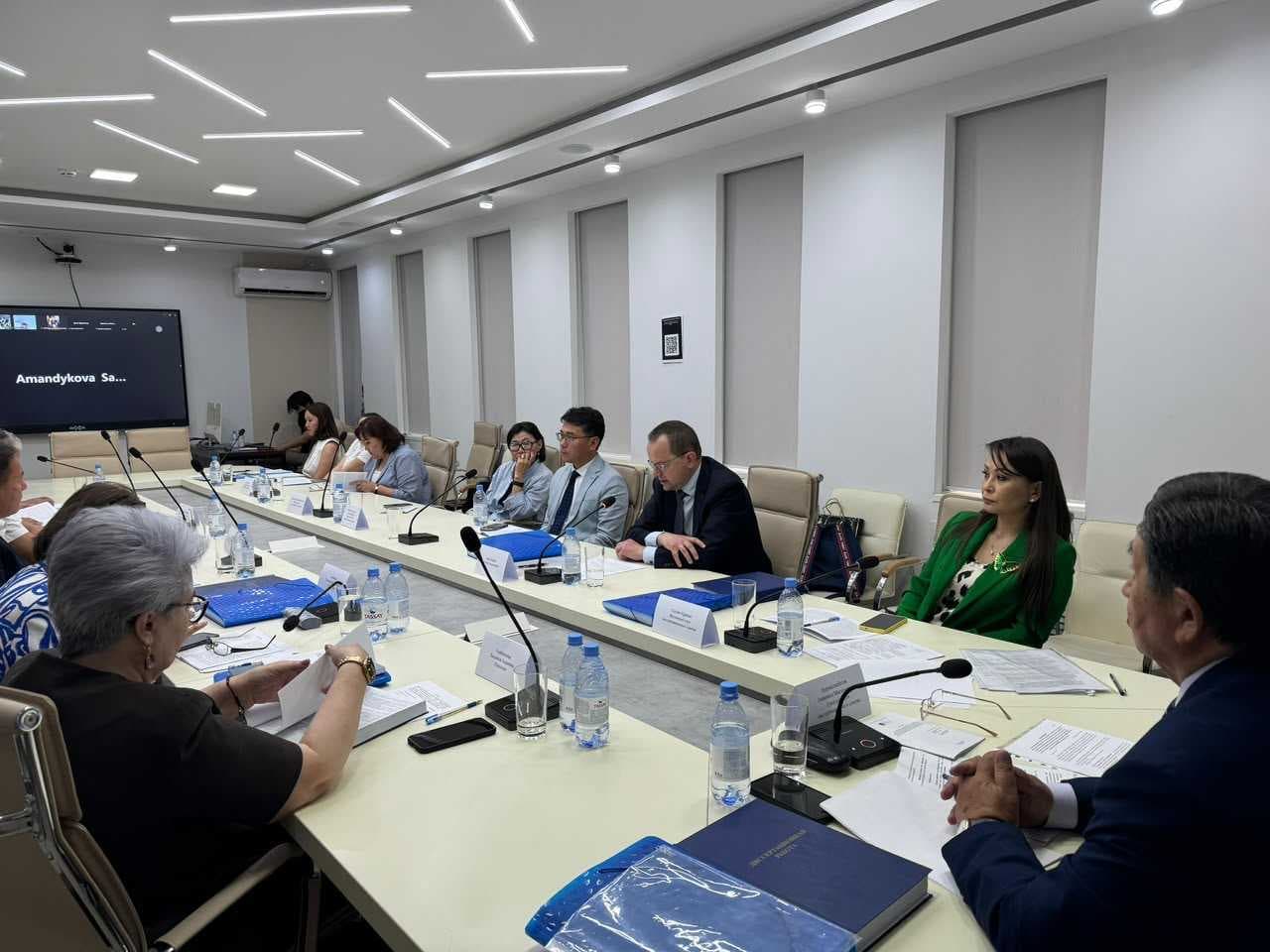 Ибраева Назгуль Армановна успешно защитила докторскую диссертацию — 2